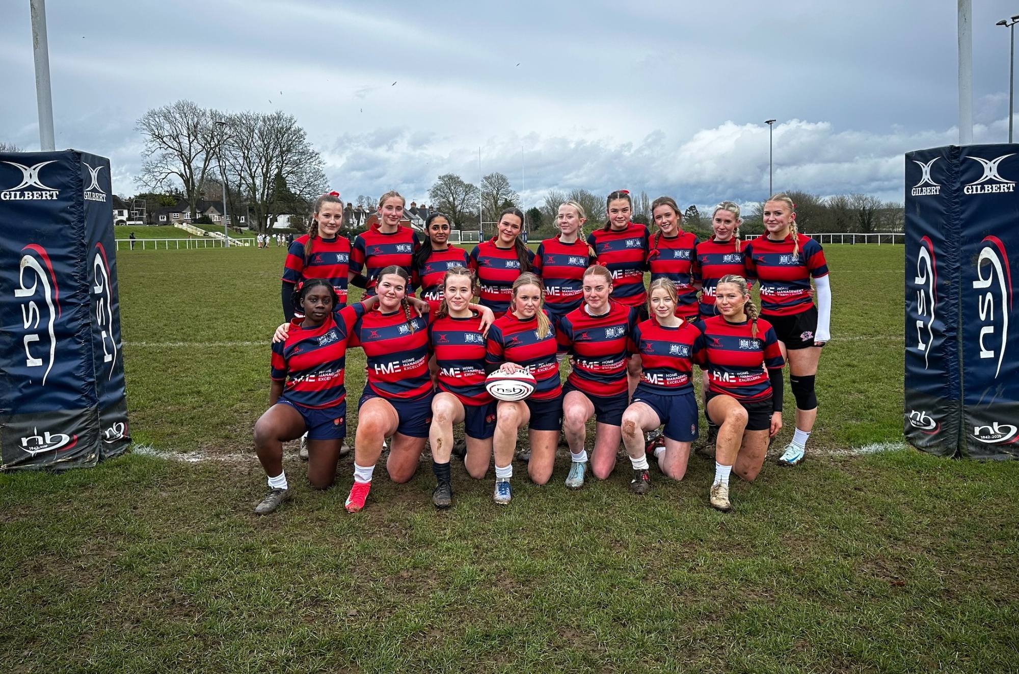 Rugby sevens girl team before the match